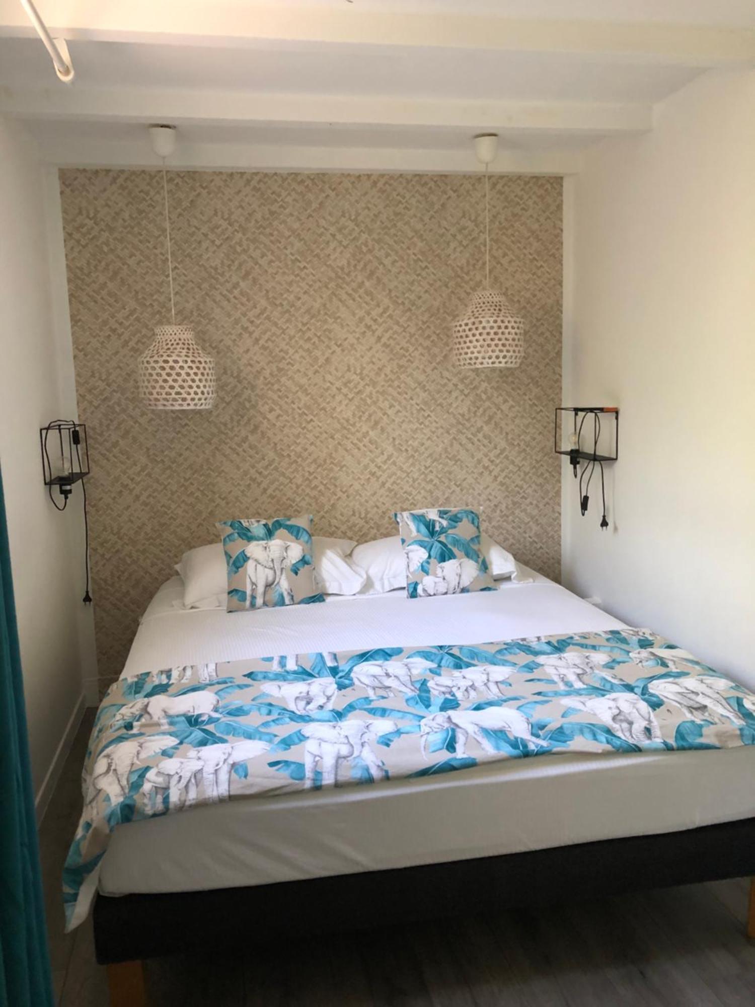Hotel chambre indépendante avec jardinet Borgo  Exterior foto